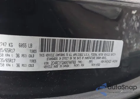 2019 Chrysler Pacifica Touring Plus z USA, uszkodzony, nr VIN 2C4RC1FGXKR700769